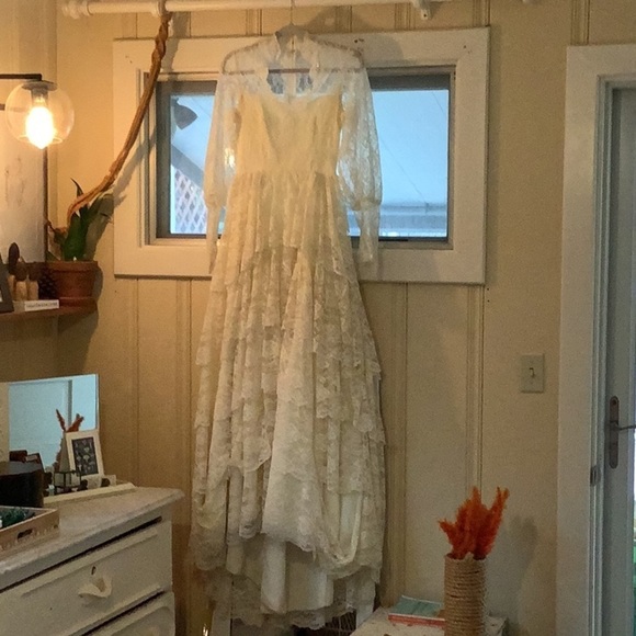 Vintage 1950’s Warm Ivory Chantilly Lace Wedding Gown Dress Prairie Cottagecore - Picture 8 of 16